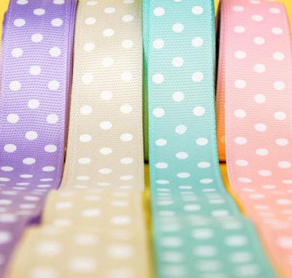 Plastikāta un tekstīla lentes